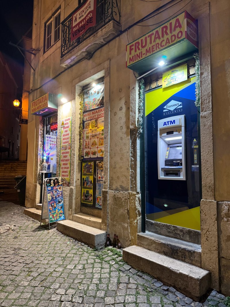 Swag Spot Alfama Super Market