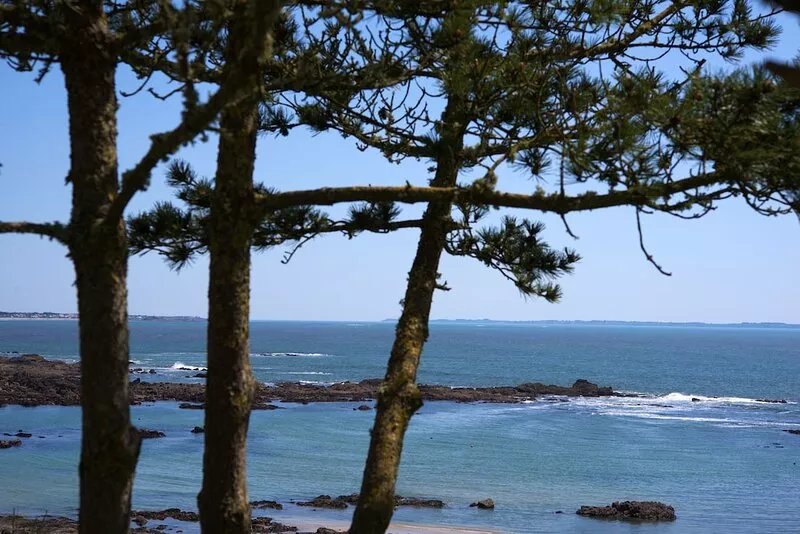 4 * listed house with sea view and heated pool 5 minutes from the beaches