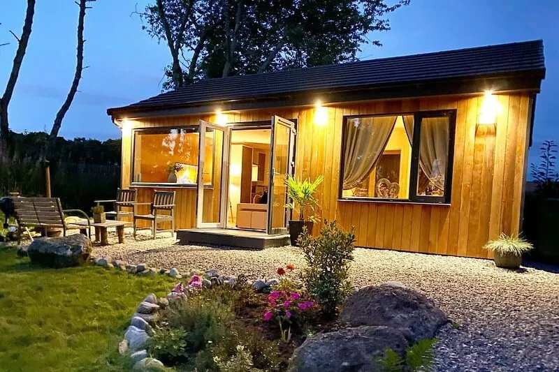 Romantic, luxury lodge on the NC500 - Druid House Lodge