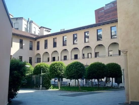 Chiostro Dell'ex Convento Di San Lazzaro