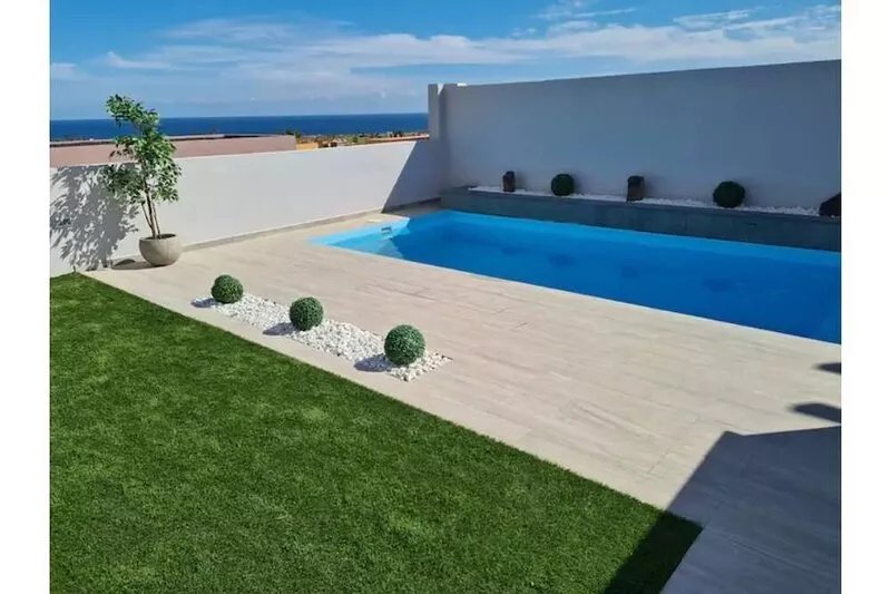 Villa Sea Sea Ess