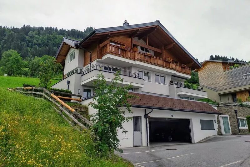 Beautiful apartment in Alpendorf / Snow Space ski area with Flachau, Wagrain