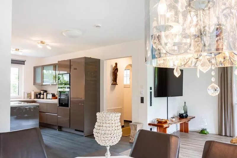 Garden residence - stylish house in central location with space for the whole fa