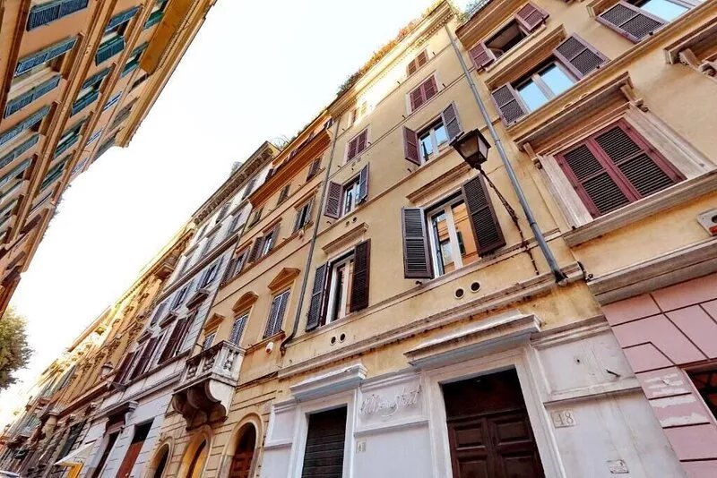 Quiet 1-bedroom apartment with WiFi and AC near Spanish Steps