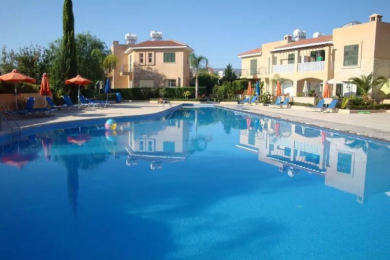 Two bedroom Town House with ensuite bathrooms and Wi Fi.