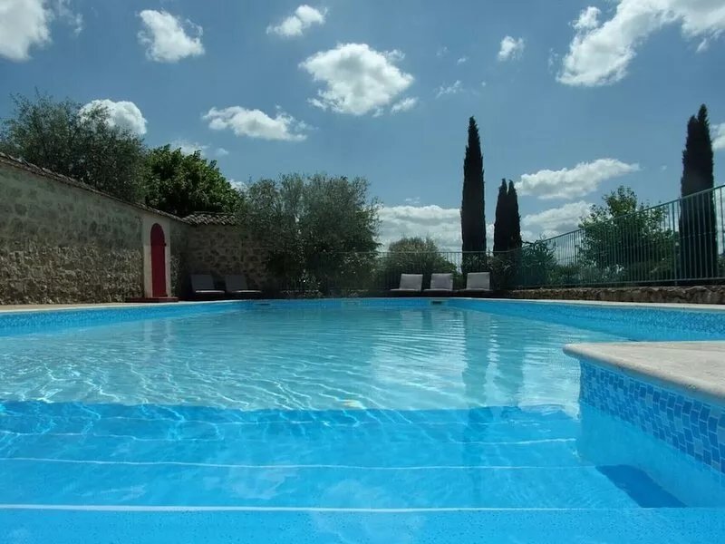 Gîte la FENIERE *** in stone farmhouse, nature and calm, heated swimming pool