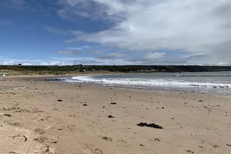Ivy Cottage - short walk to Port Eynon beach and village amenities
