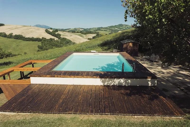 Farmhouse nestled in the hills, 1km from Pergola, panoramic,large outdoor space