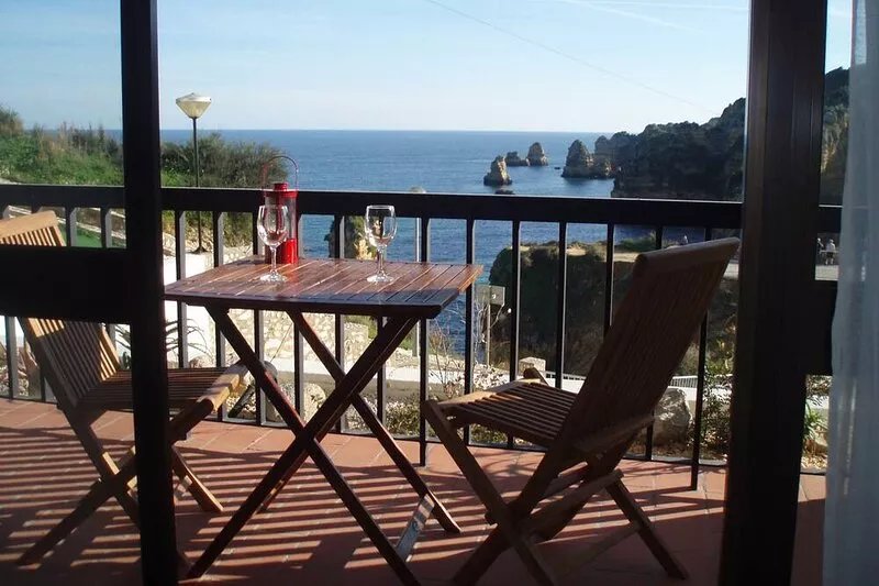 Apartment in Dona Ana -Lagos Beach, spacious apartment for 4 px.