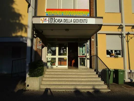 Bar Casa Della Gioventu