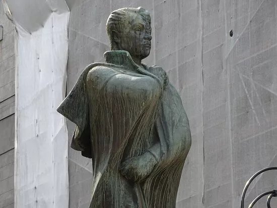 Endre Ady Statue