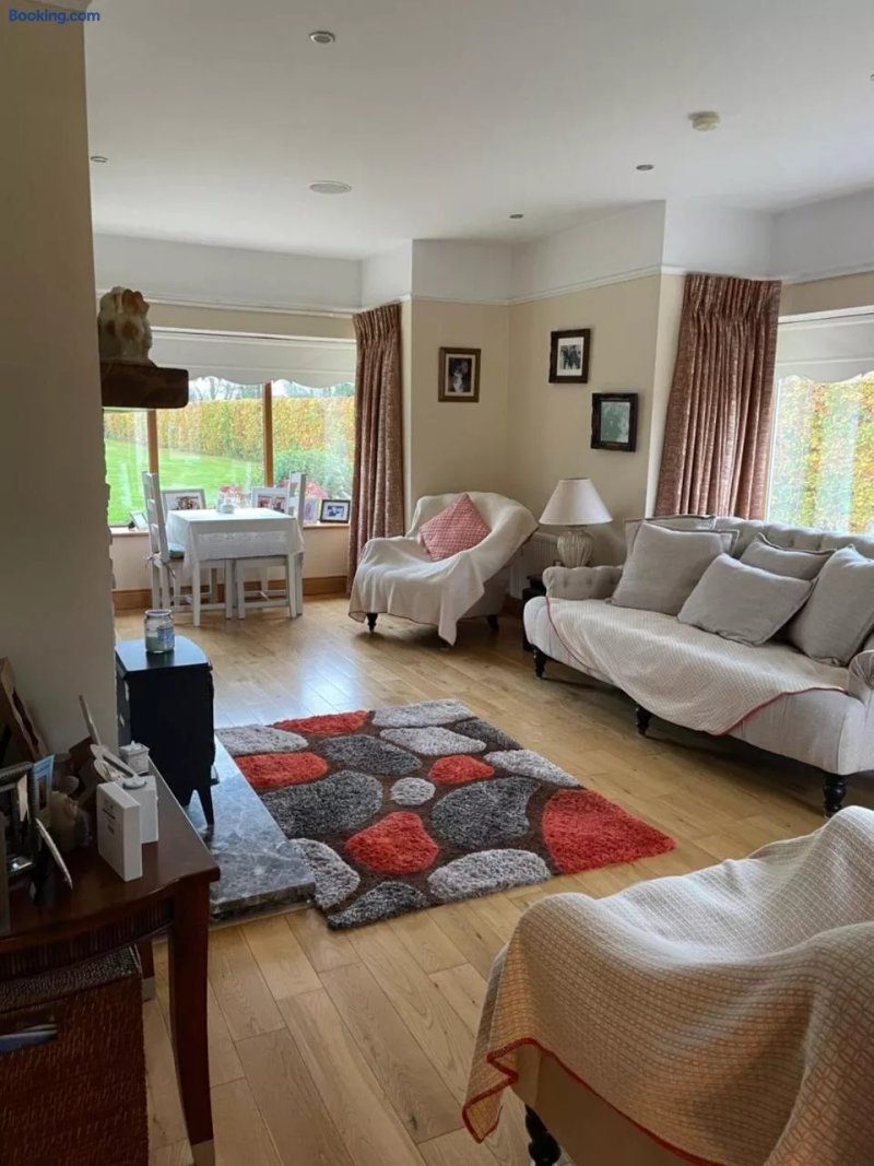 Laraghbryan Guest House