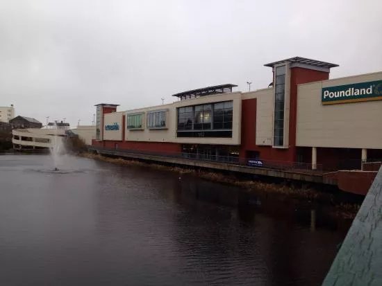 Erneside Shopping Centre