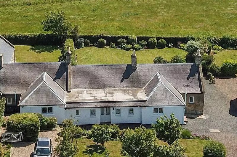 Babingtons Cottage is 2.5 miles from Coldstream in the Scottish Borders