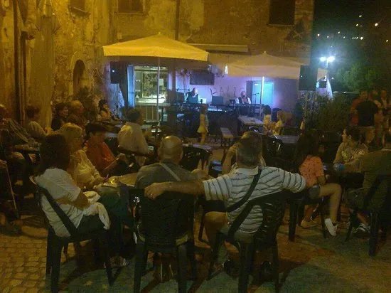"Bar Grotta Azzurra Gelateria Artigianale"