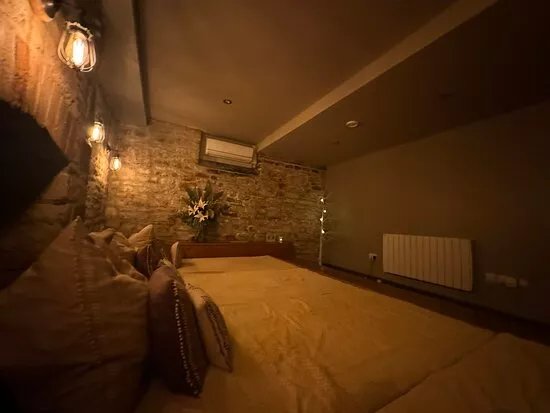 The Vaulted Spa at the Kings Head Hotel