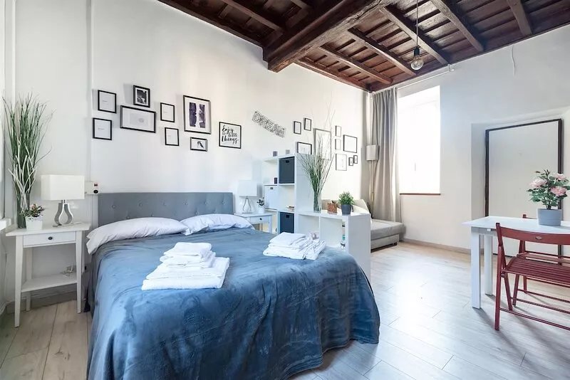 Campo de' Fiori Apartment