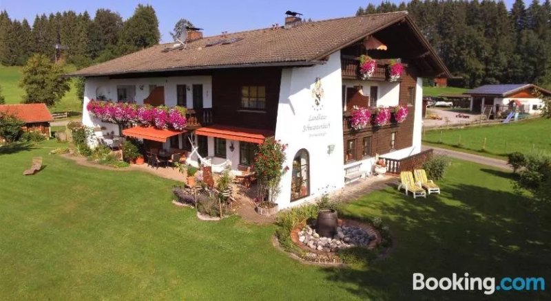 Landhaus Schwarzenbach