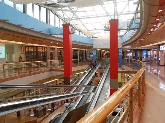 Gallerie Centro Commerciale Auchan