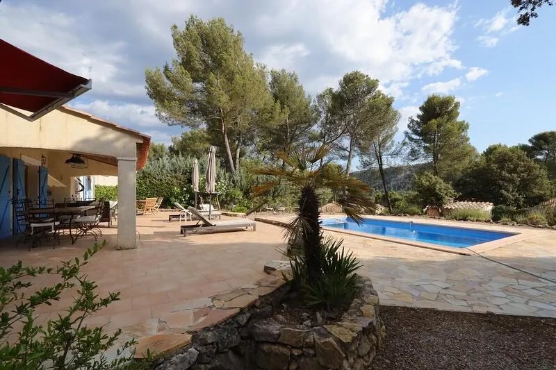 Salernes - Villa with heated pool (saltwater)
