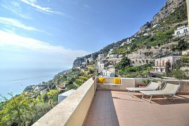 Casa Alata: A charming apartment which faces the sun and the sea, with Free
