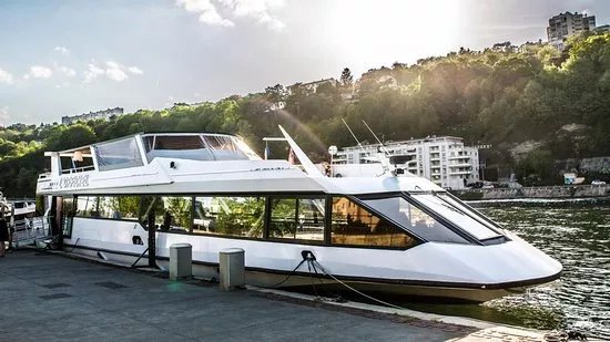 Les Yachts de Lyon