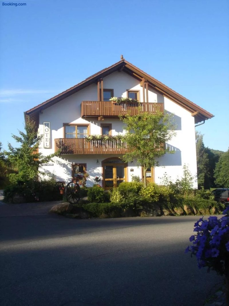 Hotel und Landgasthaus Pfeifertal