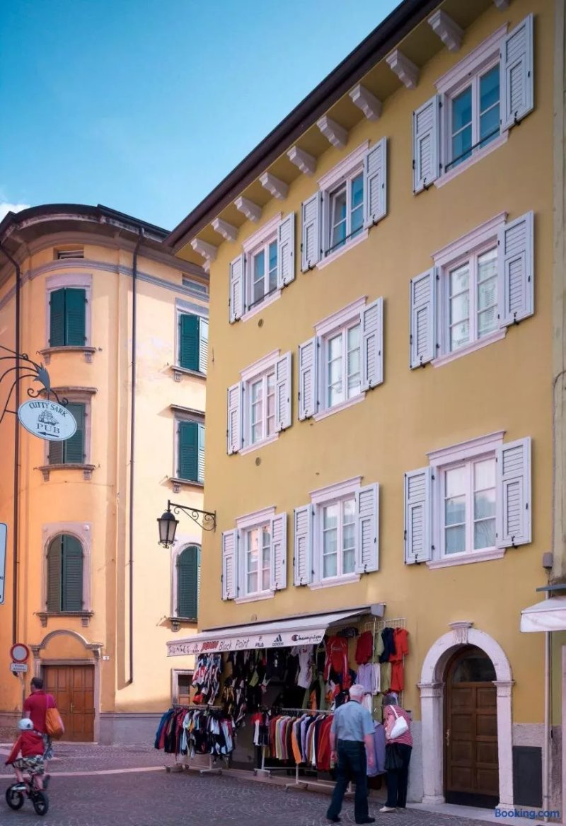 Casa Bertolini Holidays Rooms & Apartments