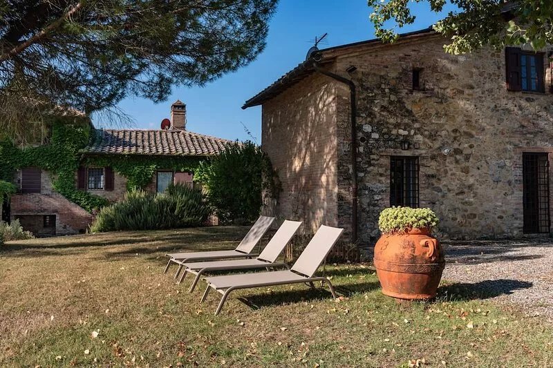 Capanna, Typical Tuscan Farmhouse With Fruit Garden
