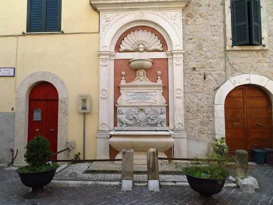 Fontana Antonini