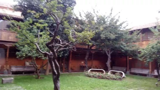 Biblioteca Municipal Adrian Aleman de Armas