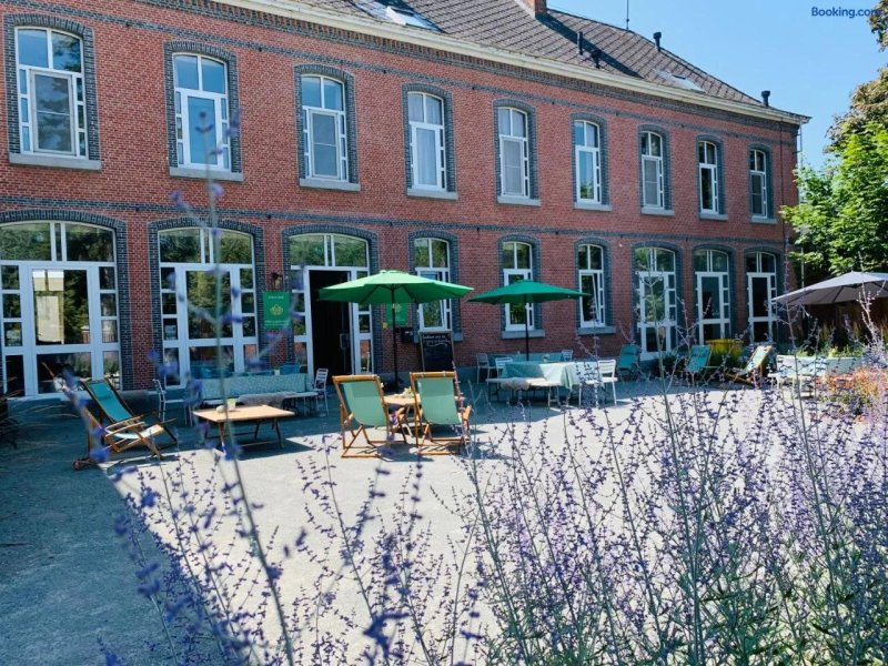 De Lotuspoort