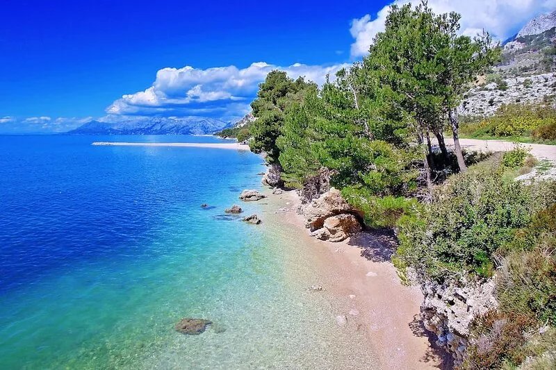 Modern Villa Nera with pool and sea view, three bedrooms 6+2 people