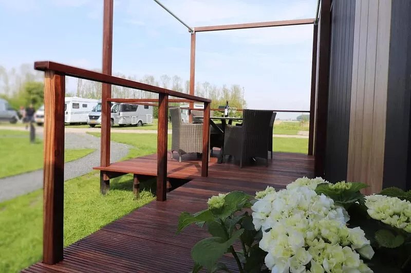 2 holiday homes with a beautiful view