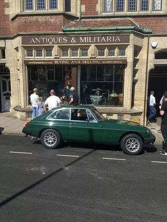 Antiques and Militaria