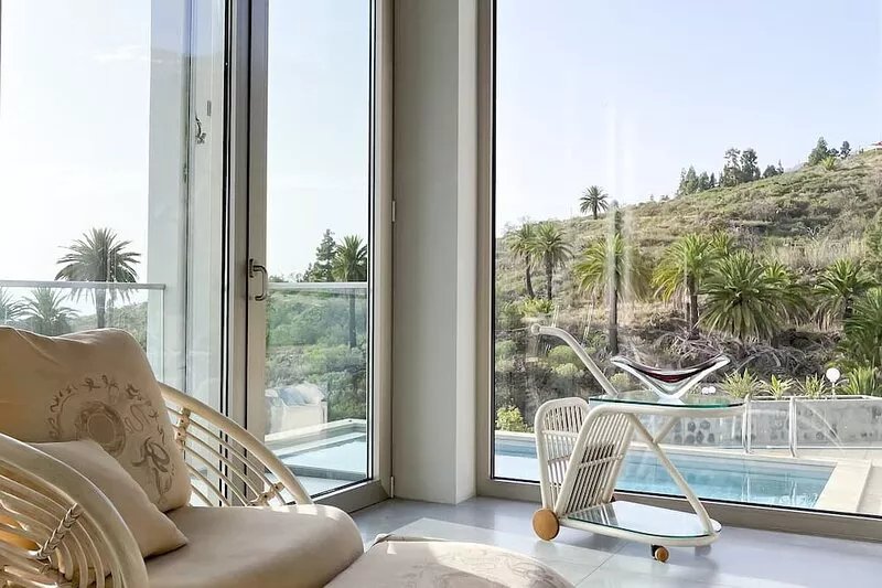 Exclusive villa Casa el Goce with sea views