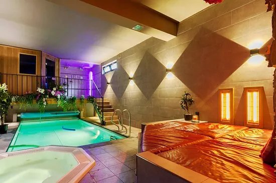 Nirvana Prive Sauna