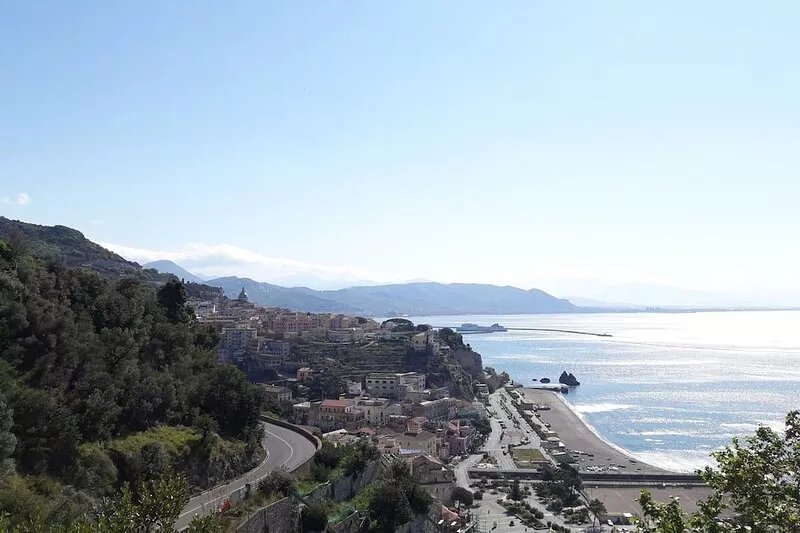 "Suite 48" mini design house for the couple on the Amalfi Coast