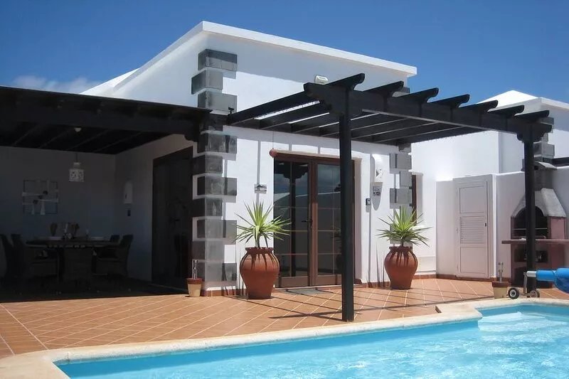 Two Bedroom Villa,with private heated pool,Wifi,Parque Del Rey Playa Blanca