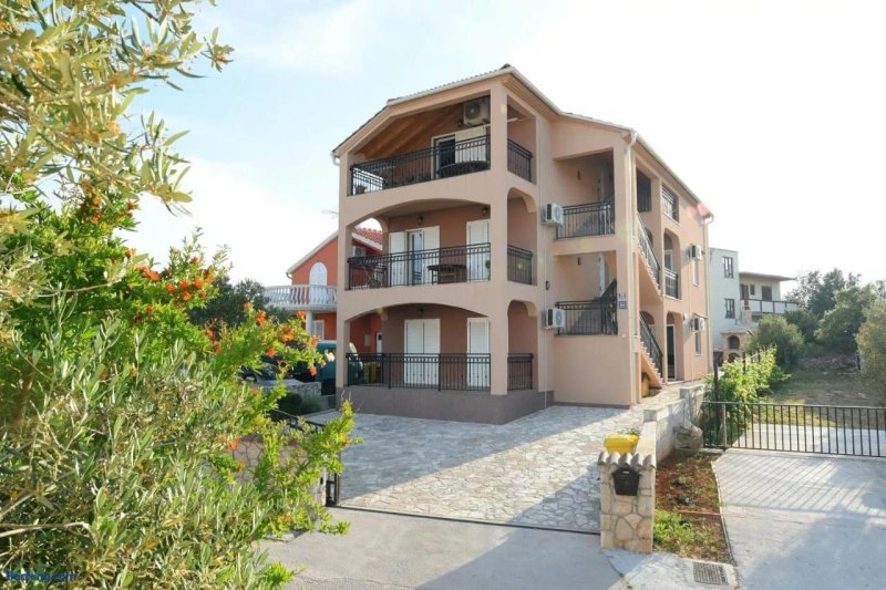 Apartmani Natasa Nino