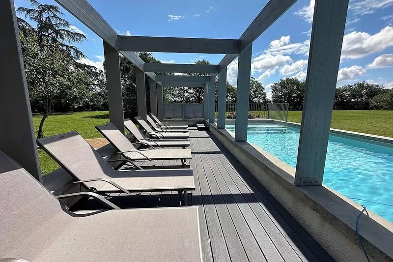 5-star gîte with private pool at Pigeonnier d'En Barreau