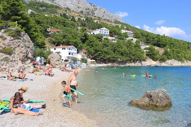 Three bedroom apartment with balcony and sea view Mimice, Omiš (A-2805-a)