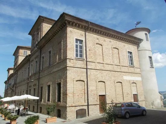Castello di Magliano Alfieri