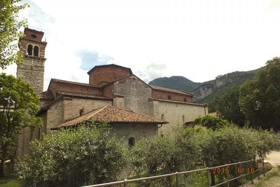 Badia di San Lorenzo (Padri Cappuccini)