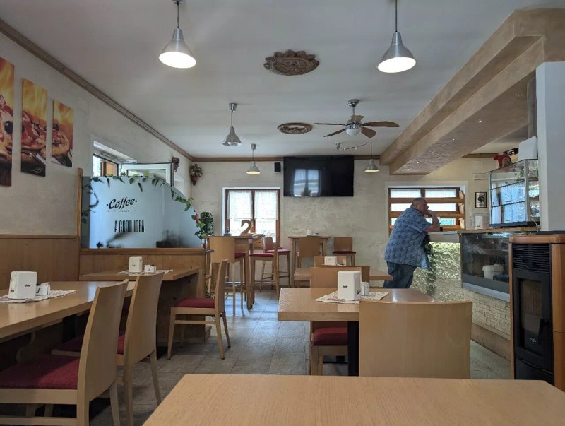 Tennis Bar