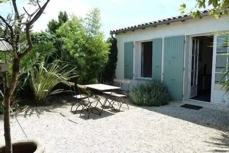 Île de Ré, La Flotte, House 4 People, Quiet and Bright, Enclosed Garden