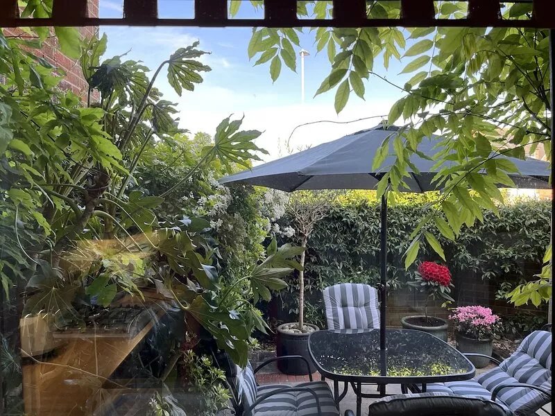 A beautifully presented one bed house, just five minutes from Poole Quay
