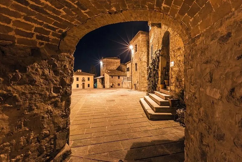 CASA DI VIGNOLO - 1200's original Tuscan house and village