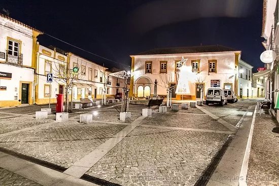 Praca da Republica (Viana do Alentejo)