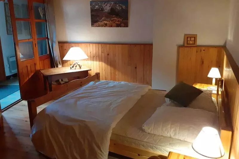 Le Monetier Les Bains: House / Villa - MONETIER LES BAINS